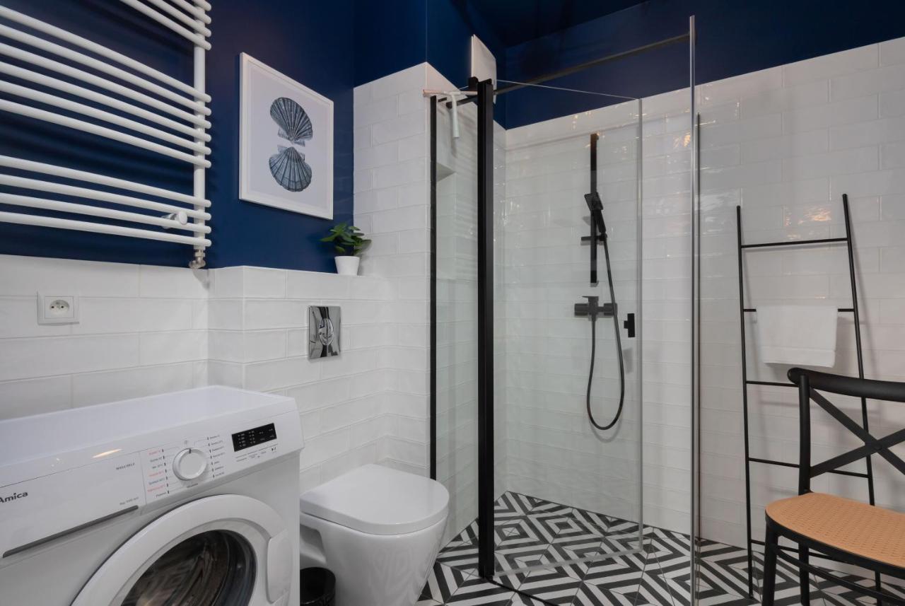 Stylish Atol Apartment With Free Parking In The Heart Of Gdansk By Noclegi Renters エクステリア 写真